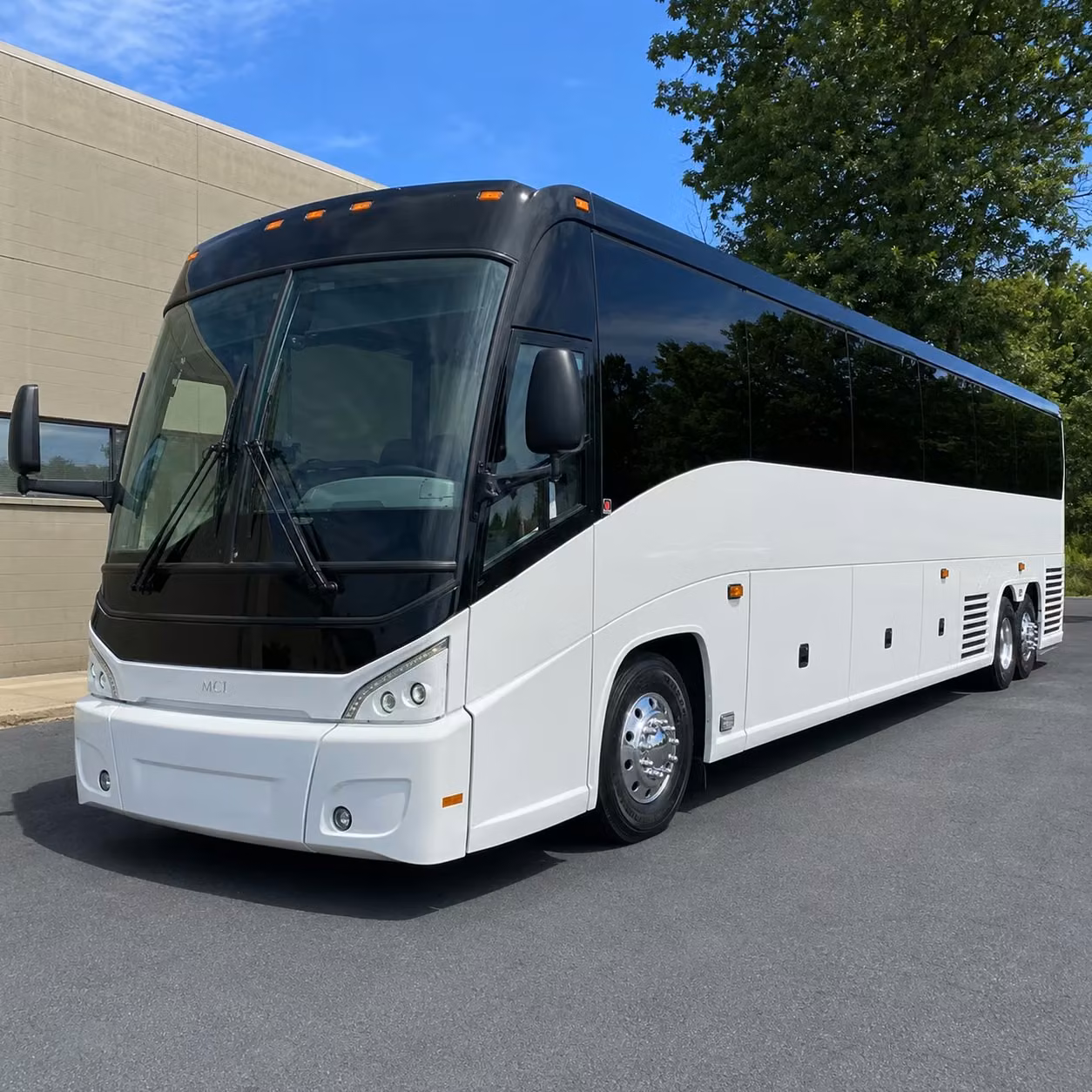 airport connections and long haul transfers from strongsville