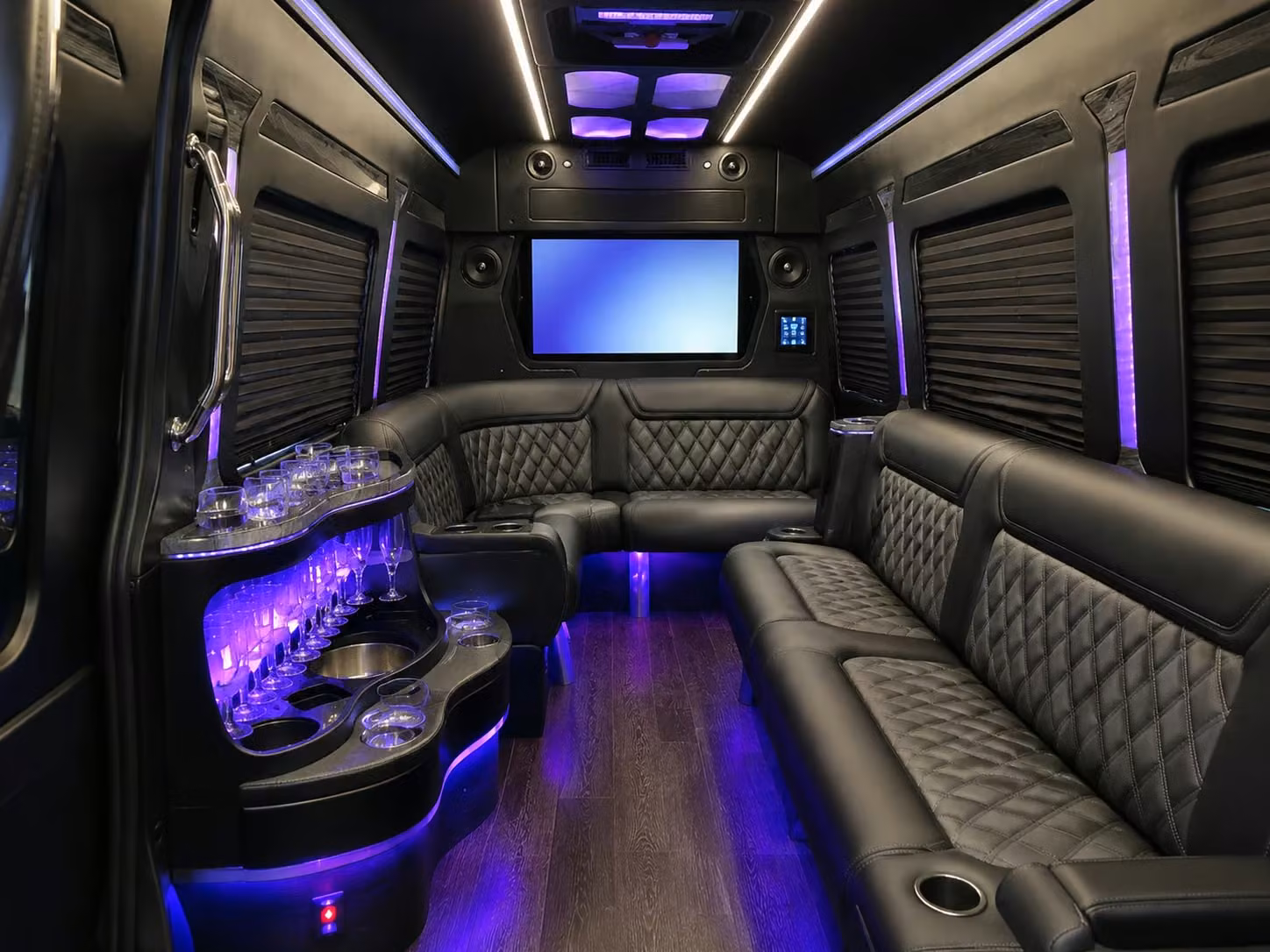pre prom dinner transportation from strongsville to cleveland and beyond