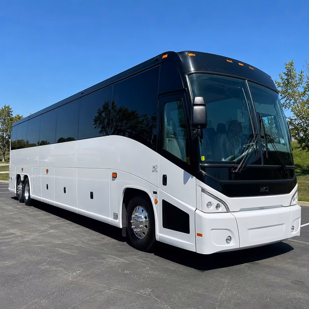 strongsville airport transfer shuttle bus services