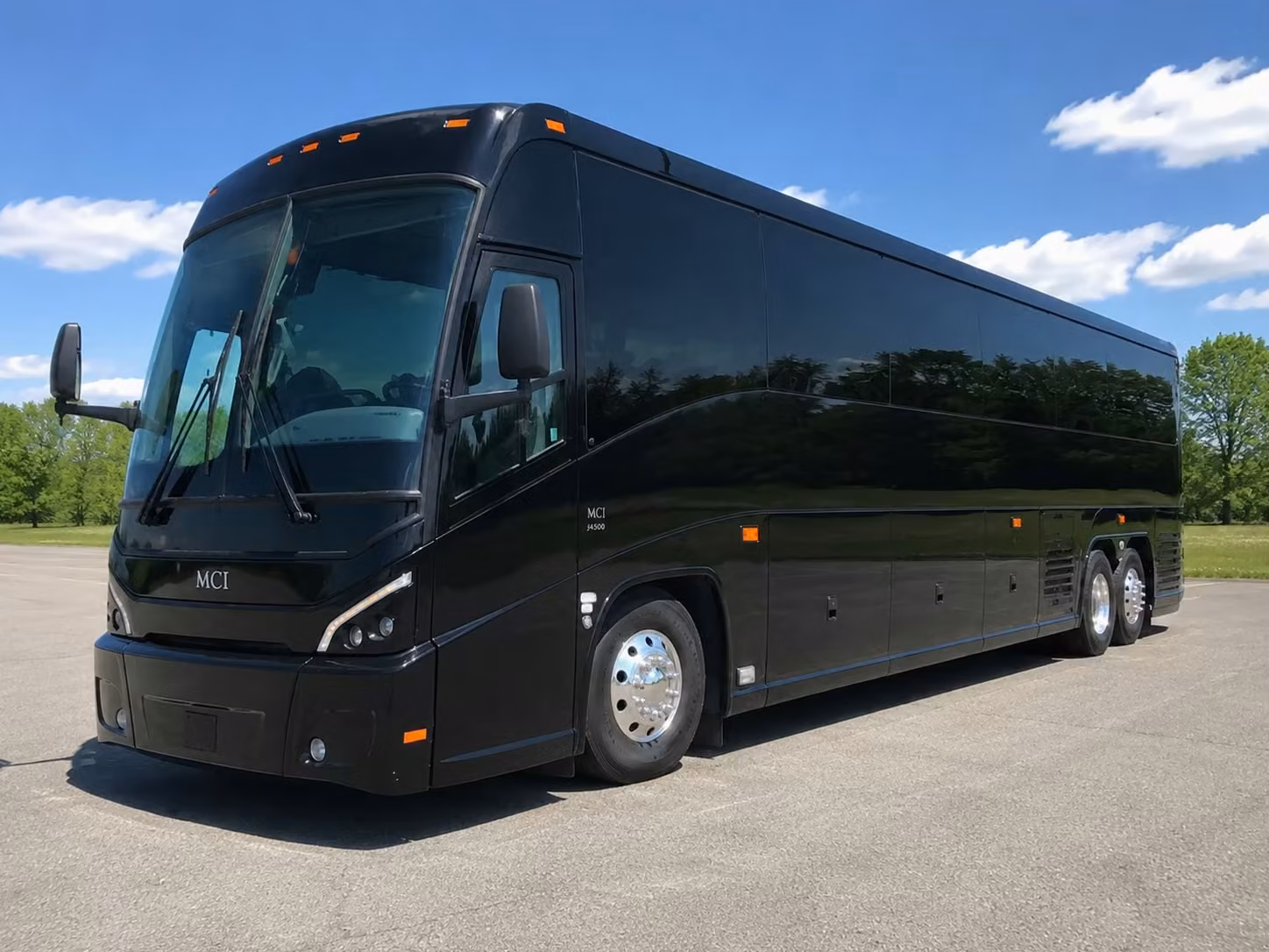 strongsville wedding shuttle bus rentals that keep your big day on schedule